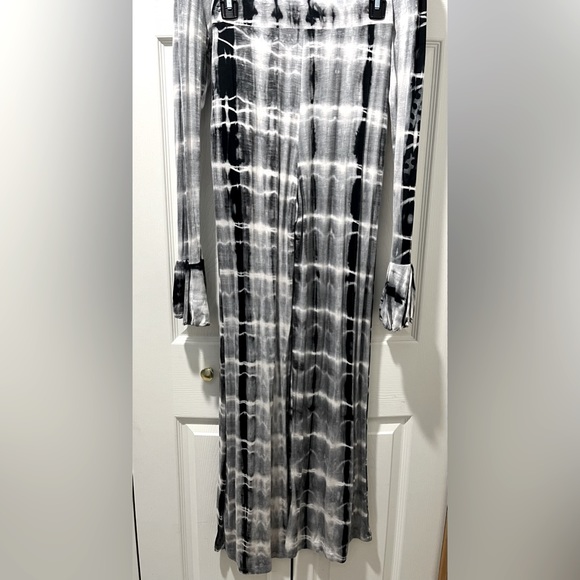 Tinas Fashion Tie Dye 2 Piece Pant Set NWT - Picture 5 of 11